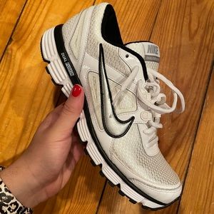White Nike’s